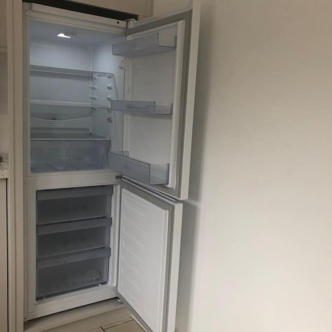 Вилла Townhouse Clifden: Located In The Heart Of Connemara Экстерьер фото